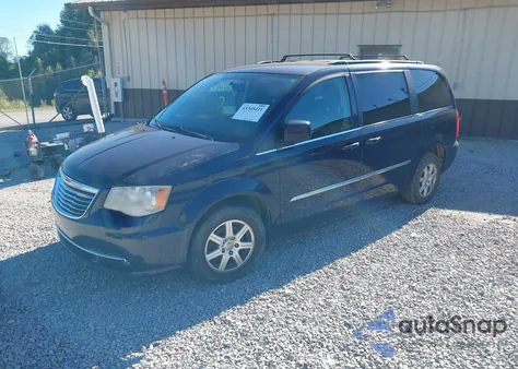 2013 Chrysler Town & Country Touring from USA, damaged, VIN 2C4RC1BG0DR657455